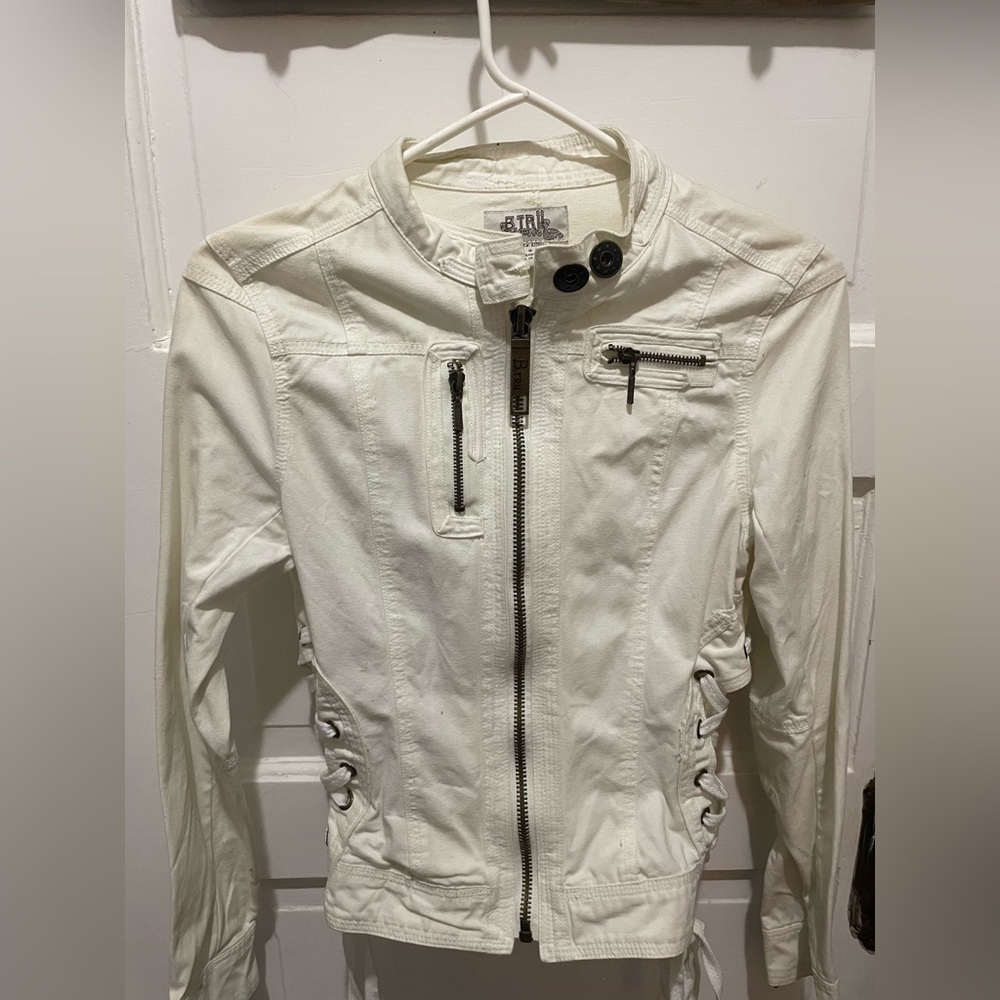 White Jacket